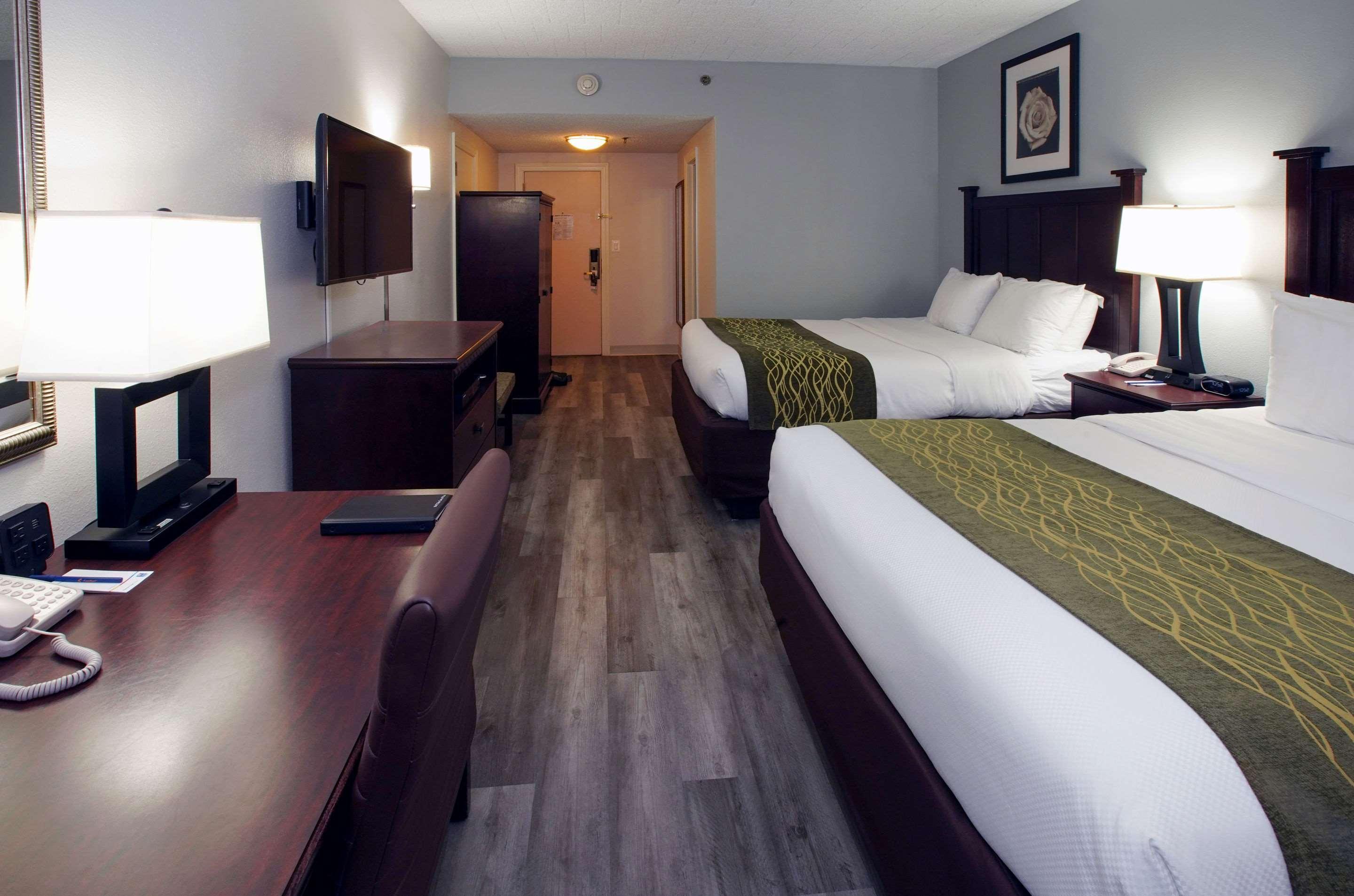 Best Western Paramus Hotel & Suites Экстерьер фото