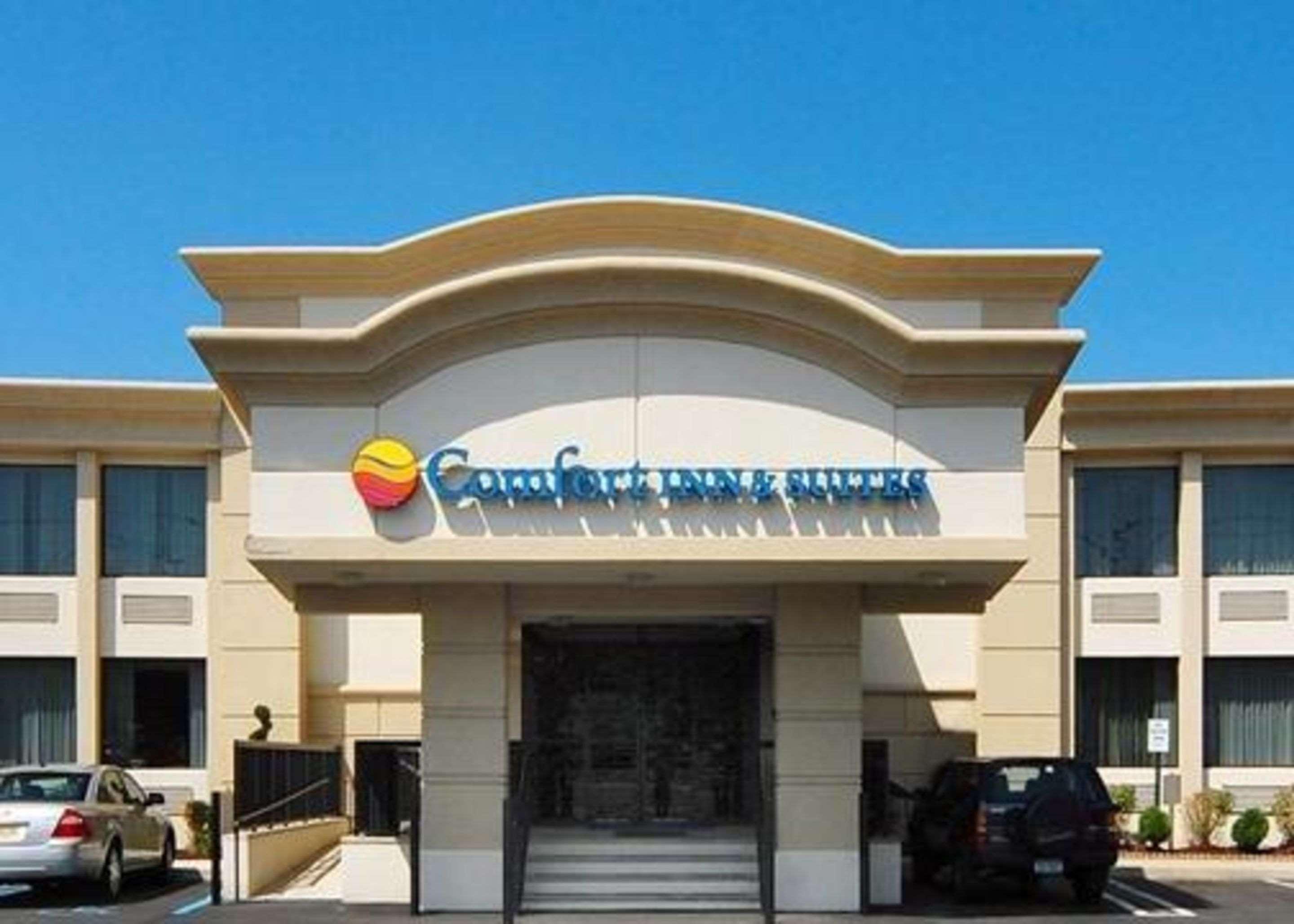 Best Western Paramus Hotel & Suites Экстерьер фото