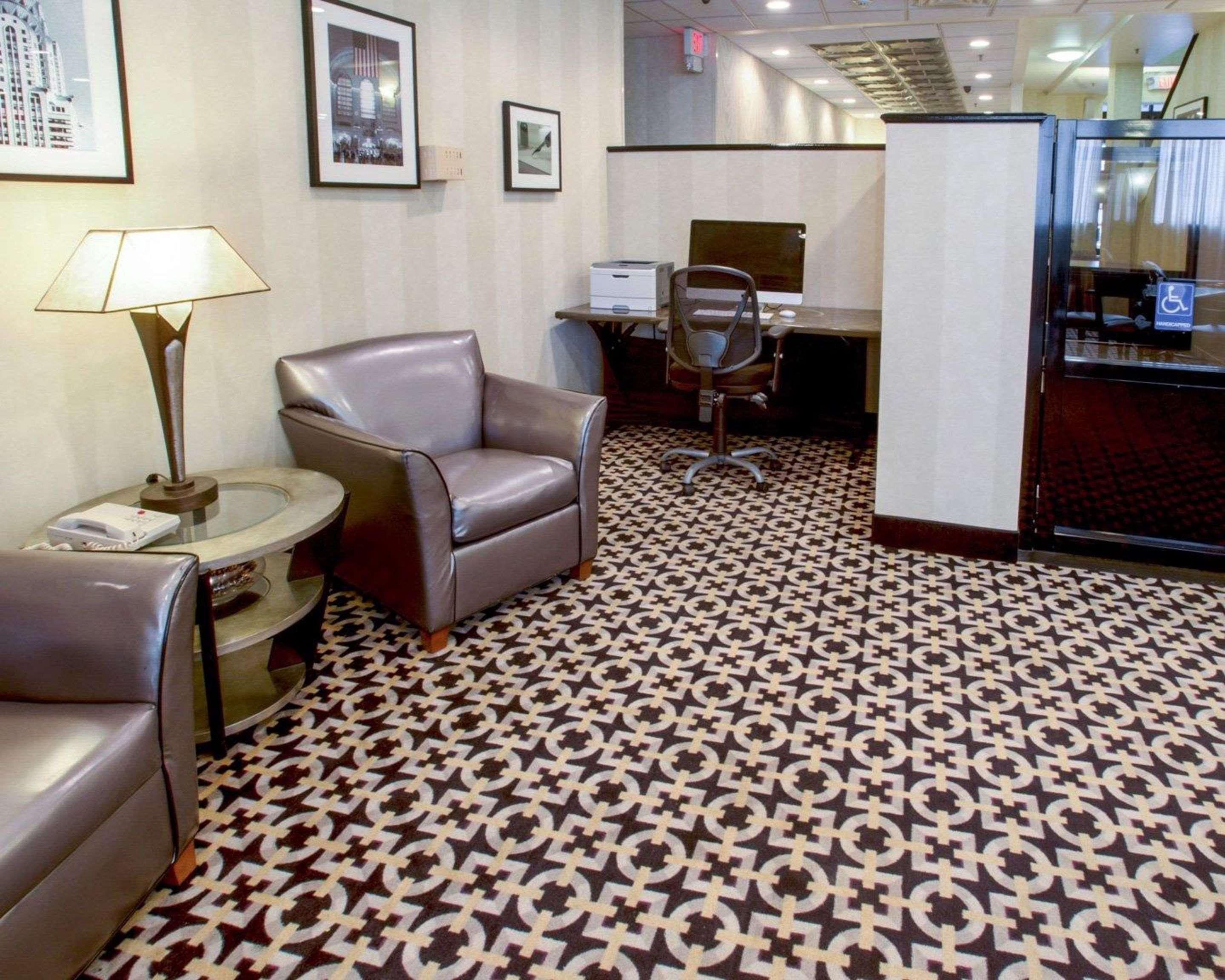 Best Western Paramus Hotel & Suites Экстерьер фото