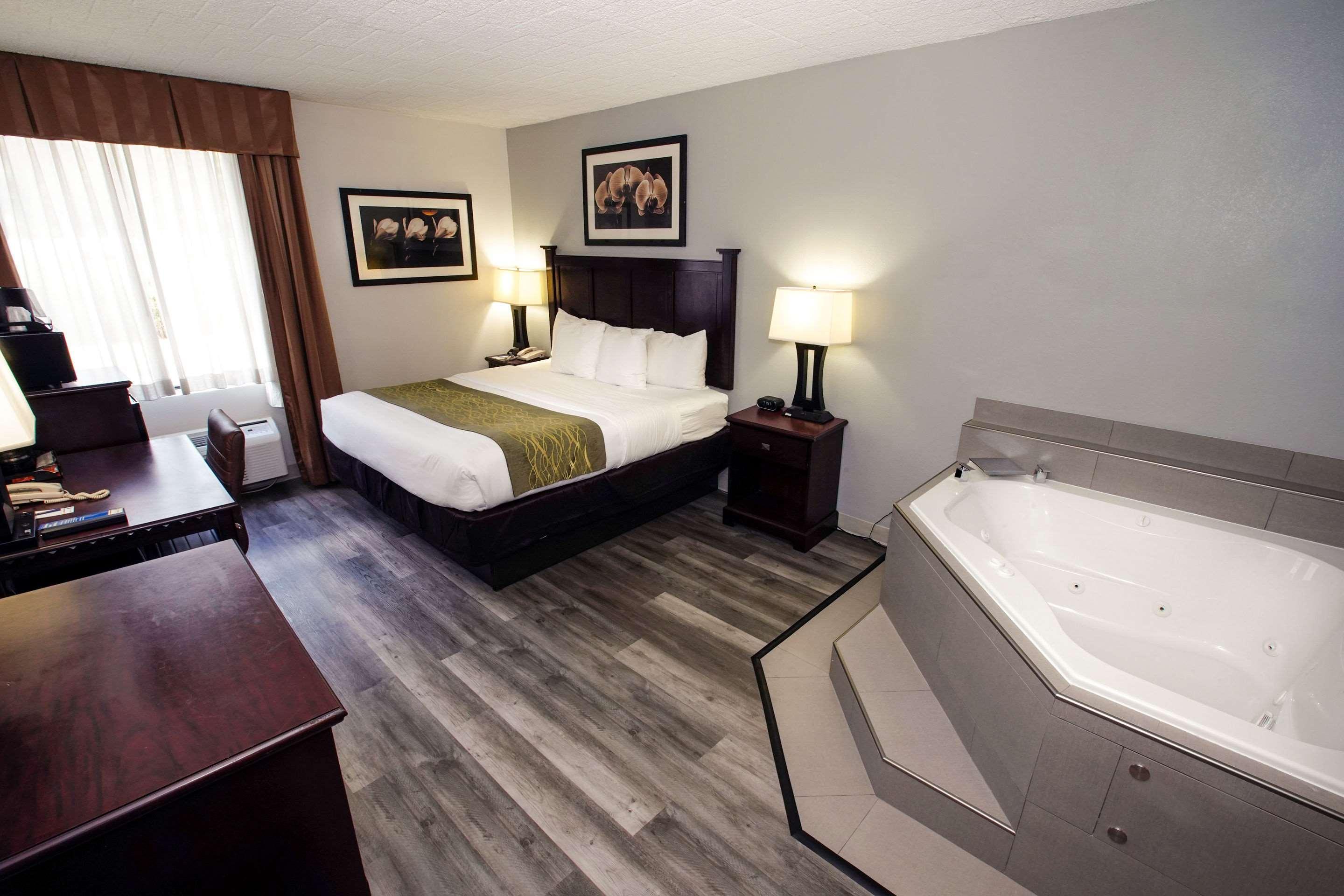 Best Western Paramus Hotel & Suites Экстерьер фото